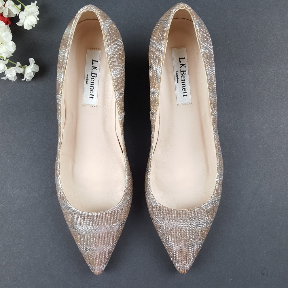 L.K Bennett Alexis Striped Point Wedge Size uk36